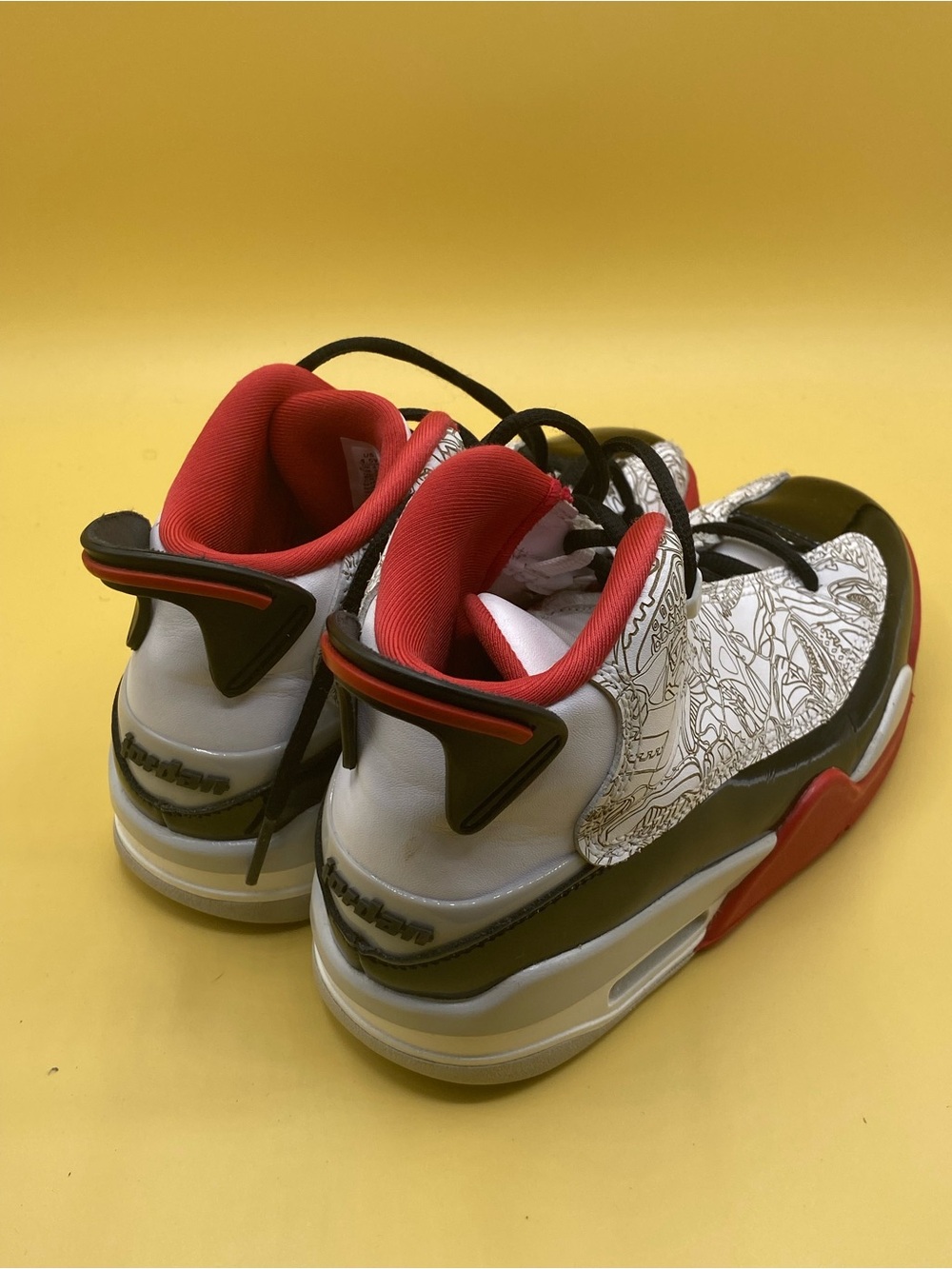 Air Jordan Dub Zero in White/Varsity Red - Picture 2 of 4